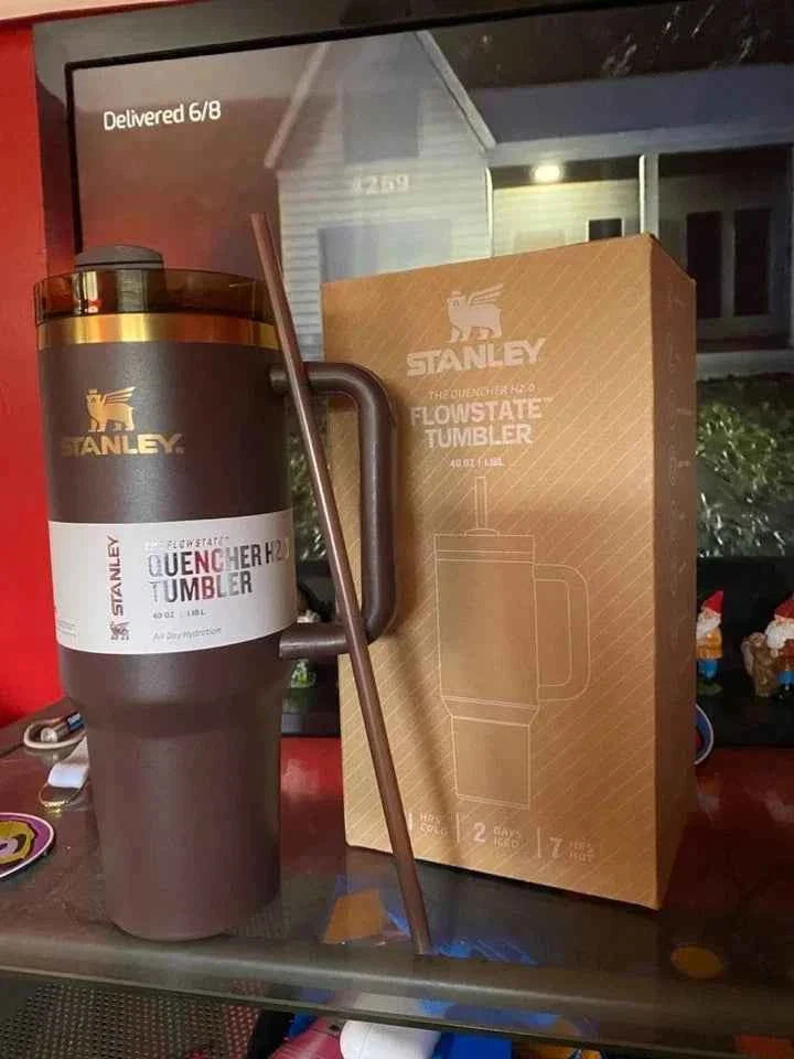 Stanley CHOCOLATE GOLD 40oz FACTORY SEALED Limited Quencher Tumbler NEW